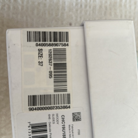 Love these shoes beautiful color just a little to small for me. - Picture 5 of 5